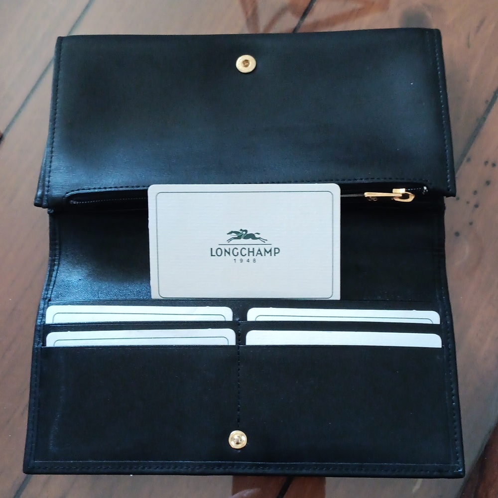 Longchamp Black Wallet with Gold Accent, Slight Scuffing, see Photos - Picture 2 of 7
